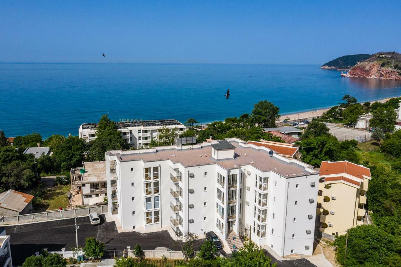 Luna Apartmani سوتوموري المظهر الخارجي الصورة